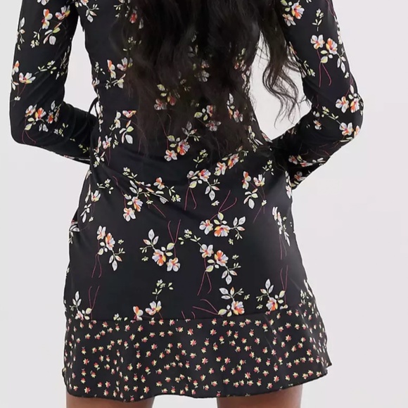 Parisian Brand (Asos) Floral Long Sleeve Frill Wrap Dress - Picture 3 of 5